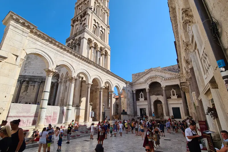 Columns and stone steps in the Peristyle of Diocletian’s Palace